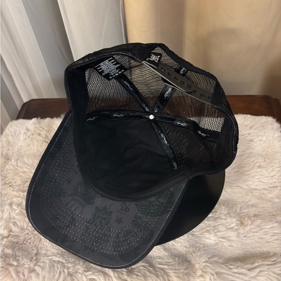 Authentic Ed Hardy SnapBack Tiger Black Hat NWOT - Picture 5 of 6